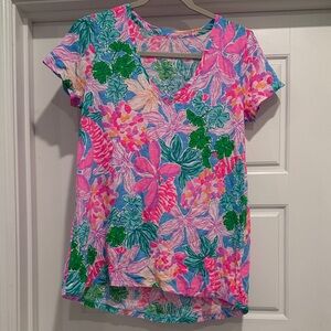 Lilly Pulitzer Colorful Floral V-Neck Tee